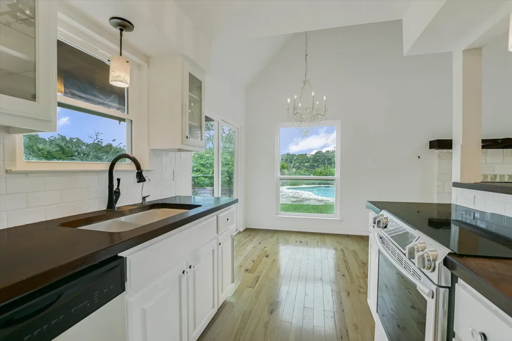 2355 Sandy Point Road Wimberley, TX 78676