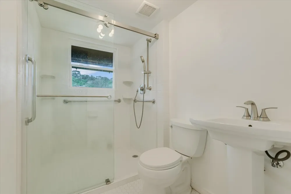 2355 Sandy Point Road Wimberley, TX 78676