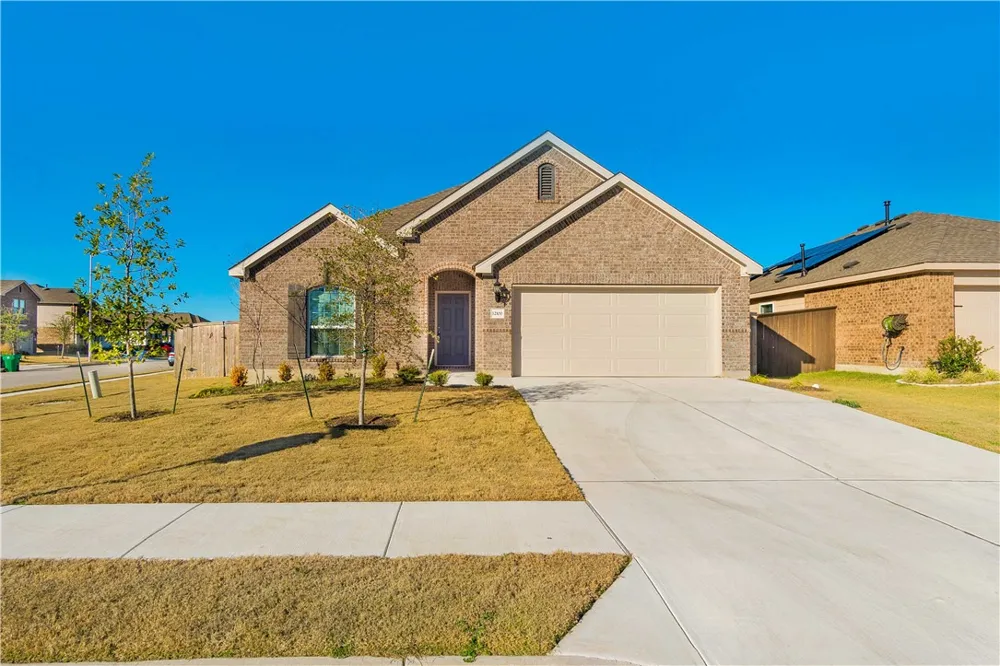 12100 Mossygate Trail Manor, TX 78653