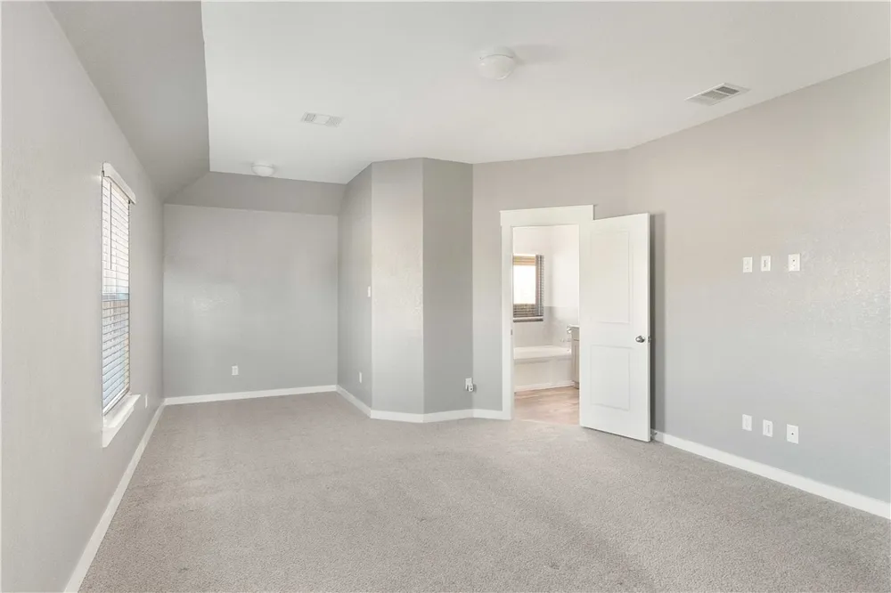 12100 Mossygate Trail Manor, TX 78653