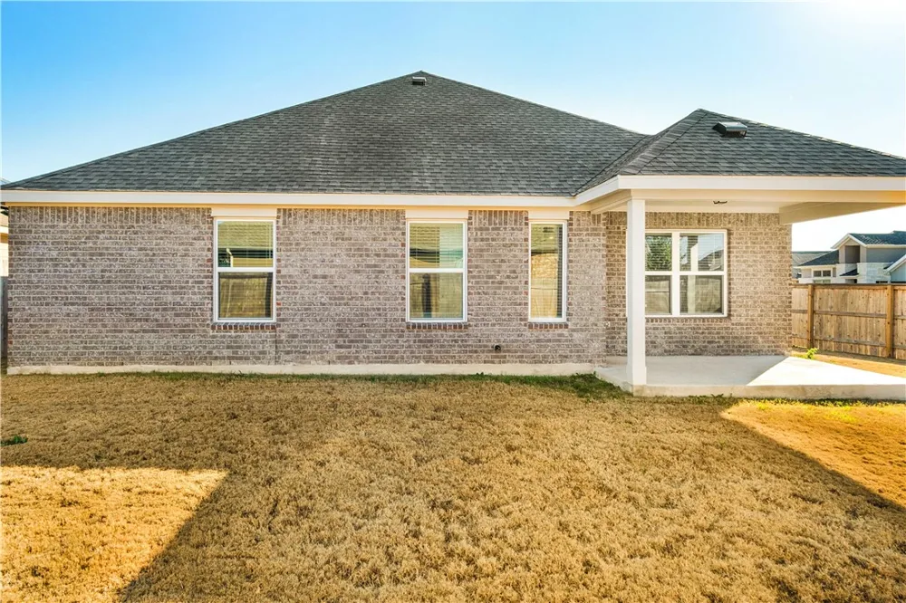 12100 Mossygate Trail Manor, TX 78653