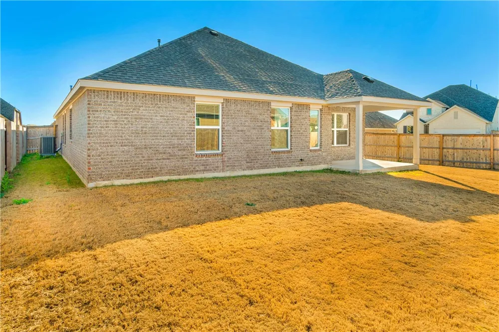12100 Mossygate Trail Manor, TX 78653