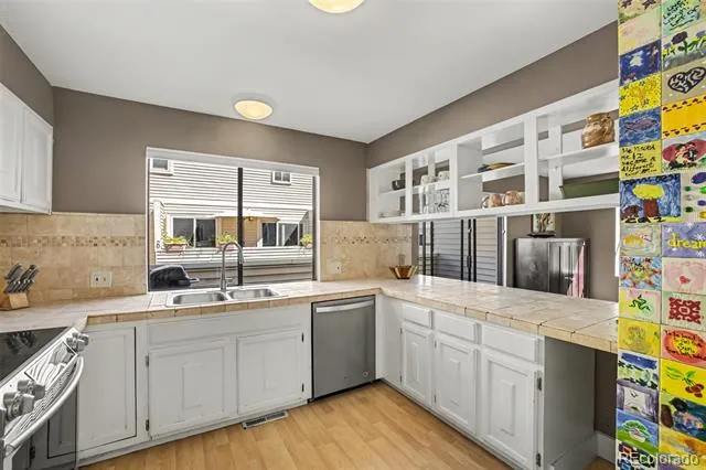 1050 S Monaco Street Parkway #30 Denver, CO 80224