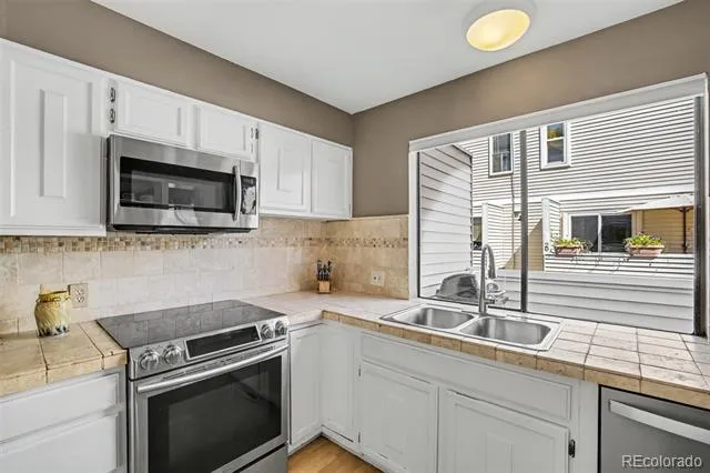 1050 S Monaco Street Parkway #30 Denver, CO 80224