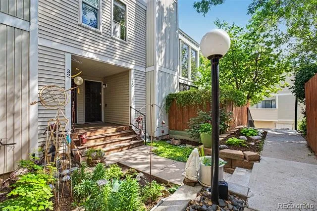 1050 S Monaco Street Parkway #30 Denver, CO 80224