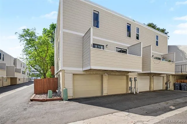 1050 S Monaco Street Parkway #30 Denver, CO 80224