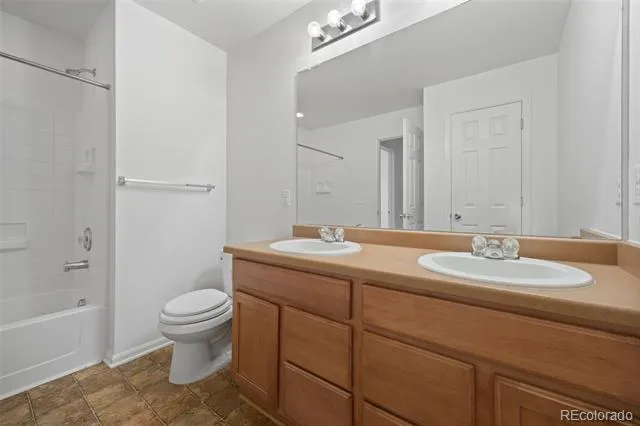 19171 E 58th Avenue #D Denver, CO 80249