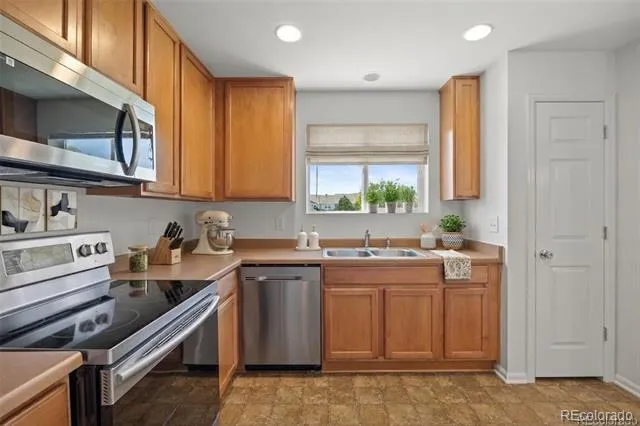 19171 E 58th Avenue #D Denver, CO 80249