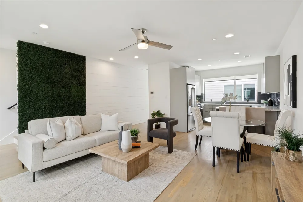 1430 Grigsby Avenue #104 Dallas, TX 75204