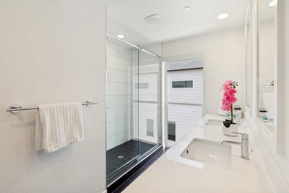 1430 Grigsby Avenue #104 Dallas, TX 75204