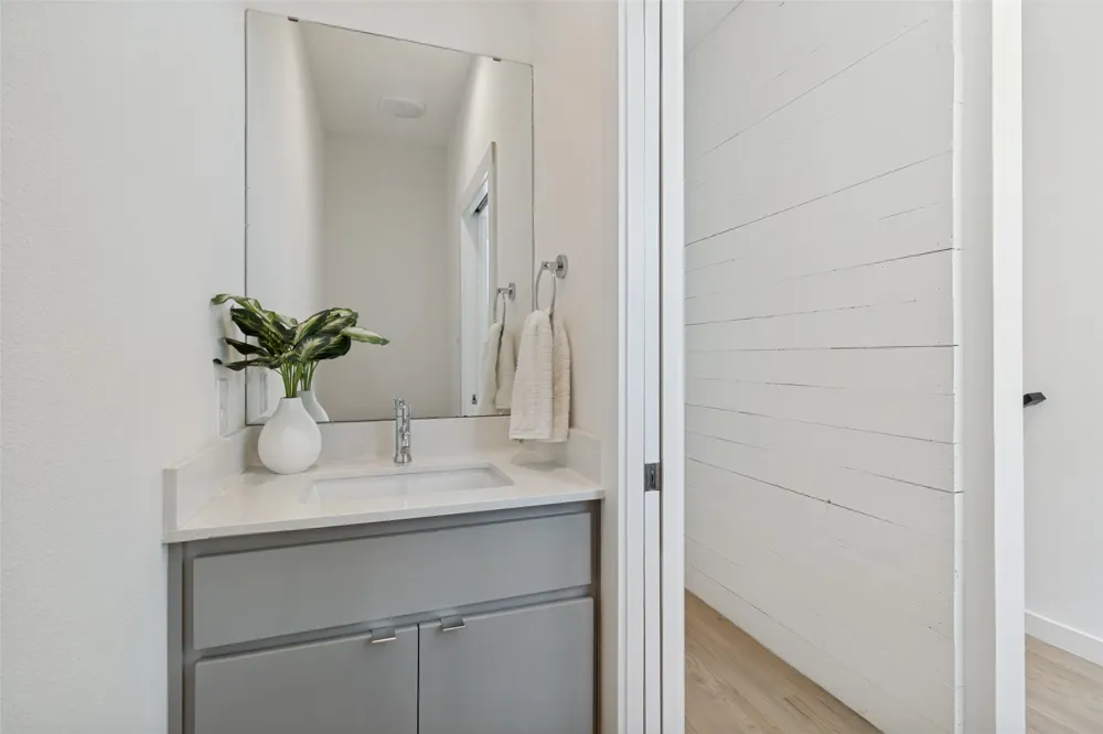 1430 Grigsby Avenue #104 Dallas, TX 75204