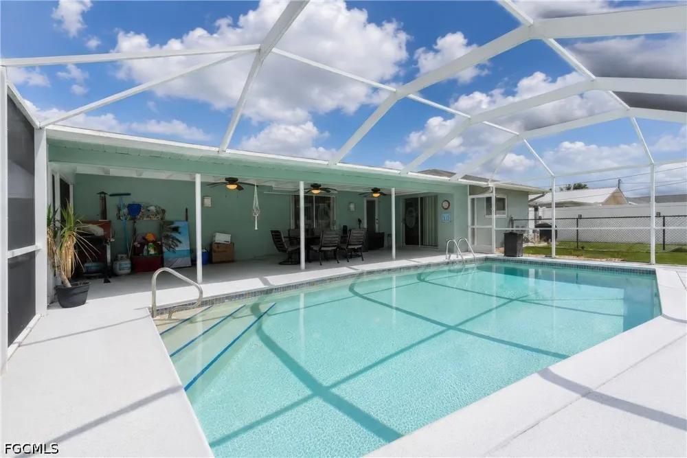 SE 16th Street Cape Coral, FL 33990