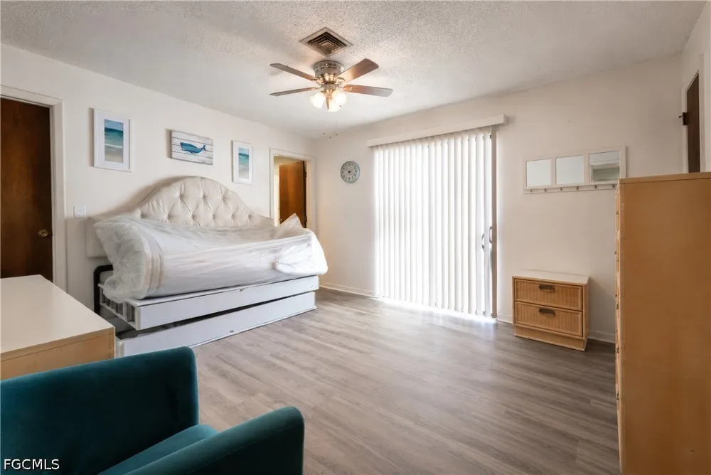 SE 16th Street Cape Coral, FL 33990
