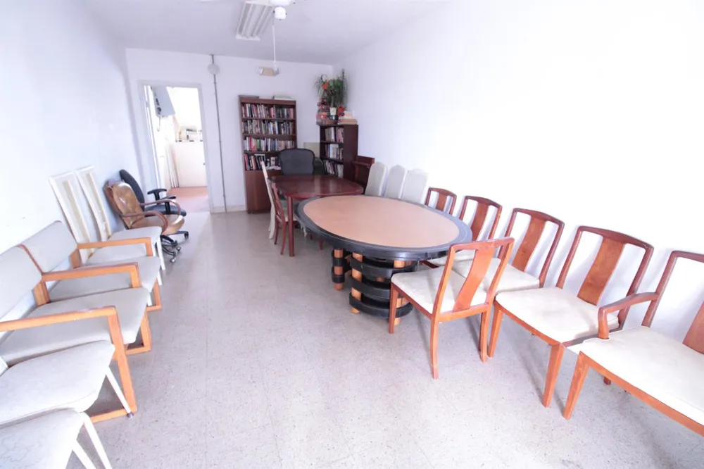 721 ATLANTIC SHORES BOULEVARD #309 Hallandale Beach, FL 33009