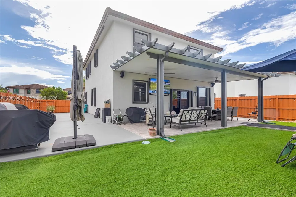 24960 SW 108th Ave Homestead, FL 33032