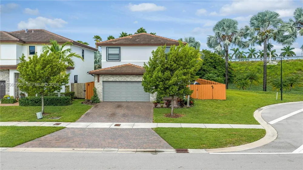 24960 SW 108th Ave Homestead, FL 33032