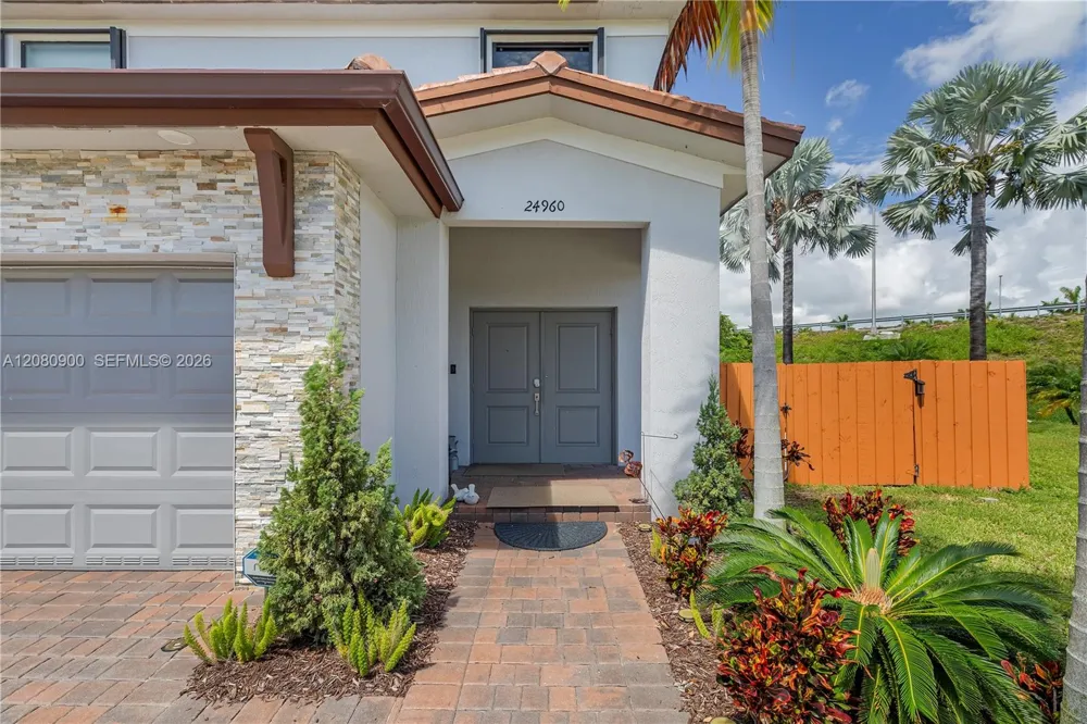 24960 SW 108th Ave Homestead, FL 33032
