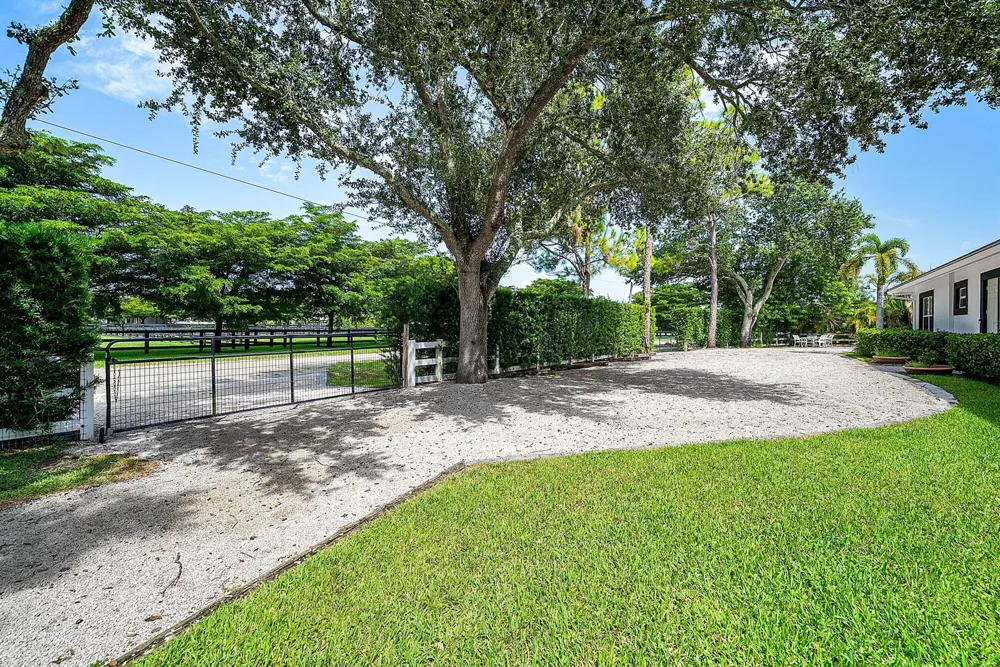 14565 Belmont Trace #(Barn) Wellington, FL 33414