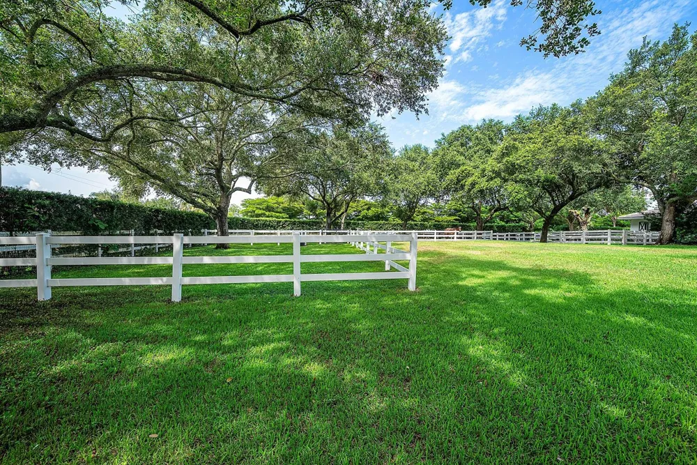 14565 Belmont Trace #(Barn) Wellington, FL 33414