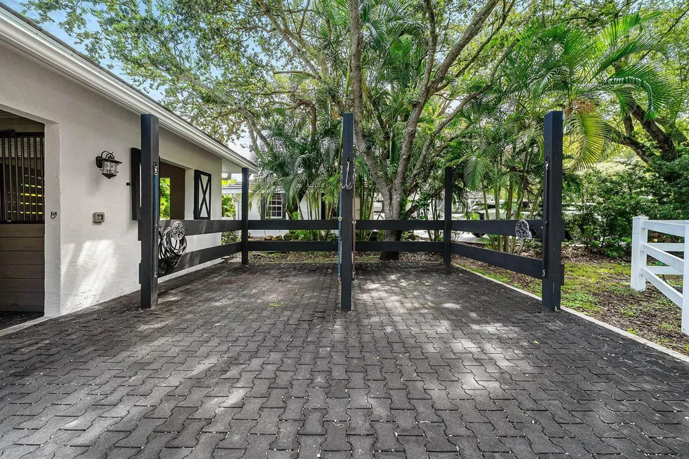 14565 Belmont Trace #(Barn) Wellington, FL 33414