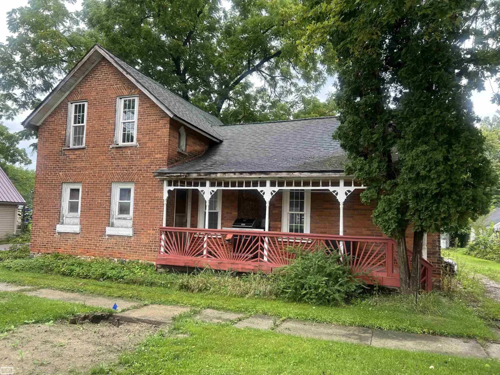 6873 James Street Brown City City, MI 48416