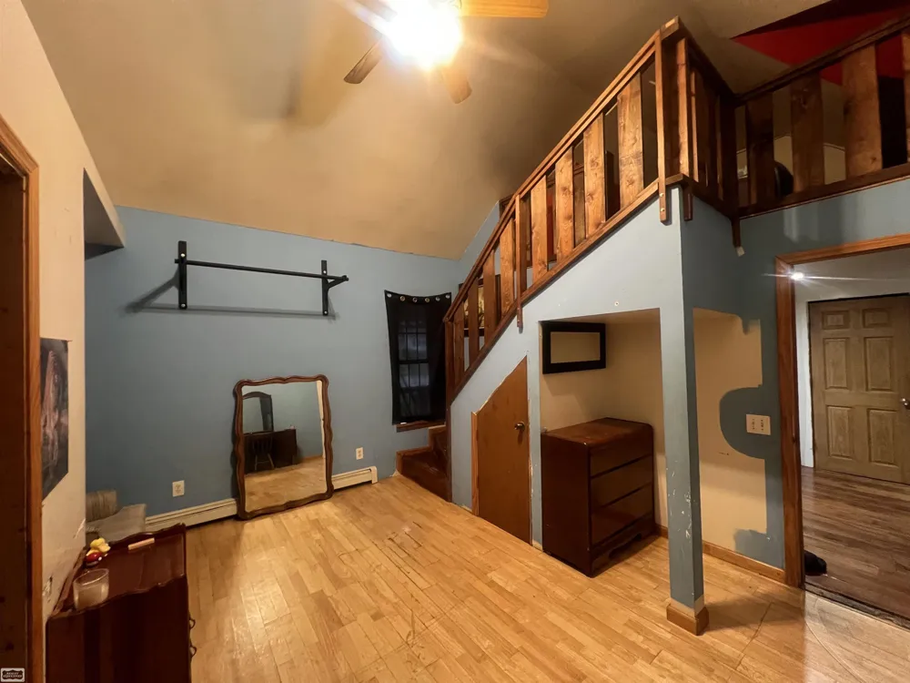 6873 James Street Brown City City, MI 48416