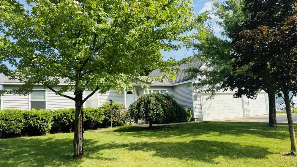 4520 Manor Wood Drive Traverse City City, MI 49685