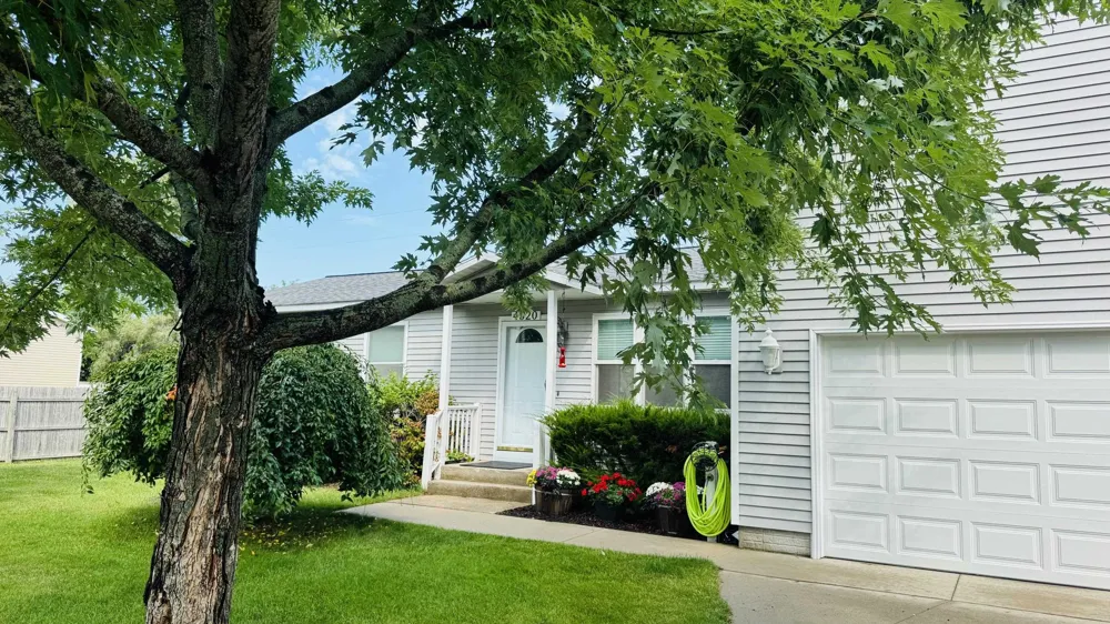 4520 Manor Wood Drive Traverse City City, MI 49685