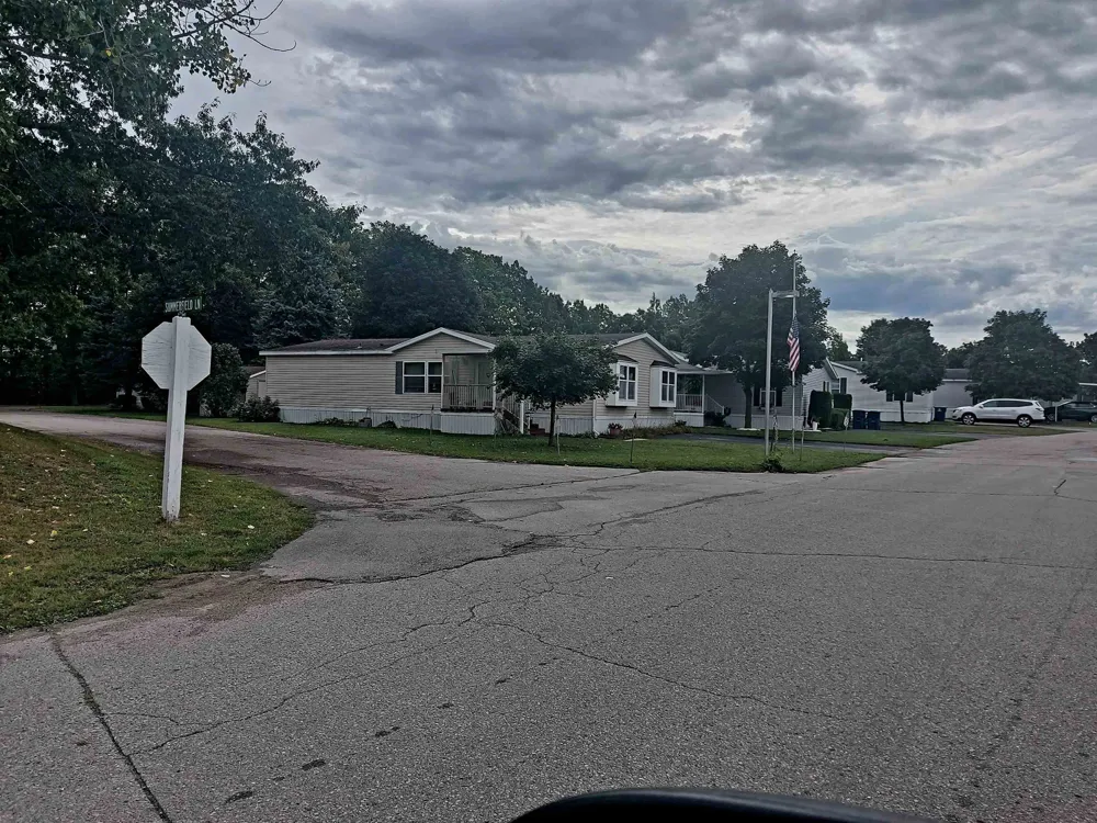 2374 Friendship Drive Garfield Charter Township, MI 49686