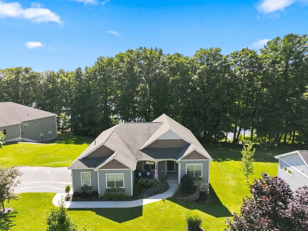 3173 Lake Meadows Circle Long Lake Township, MI 49685