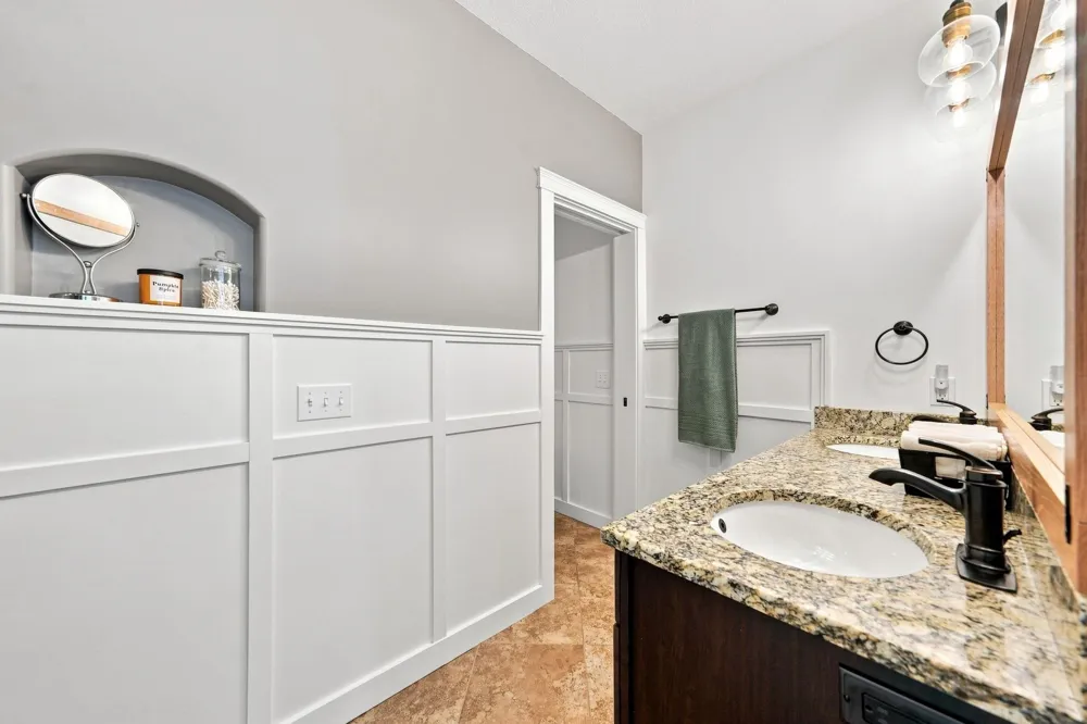 3173 Lake Meadows Circle Long Lake Township, MI 49685