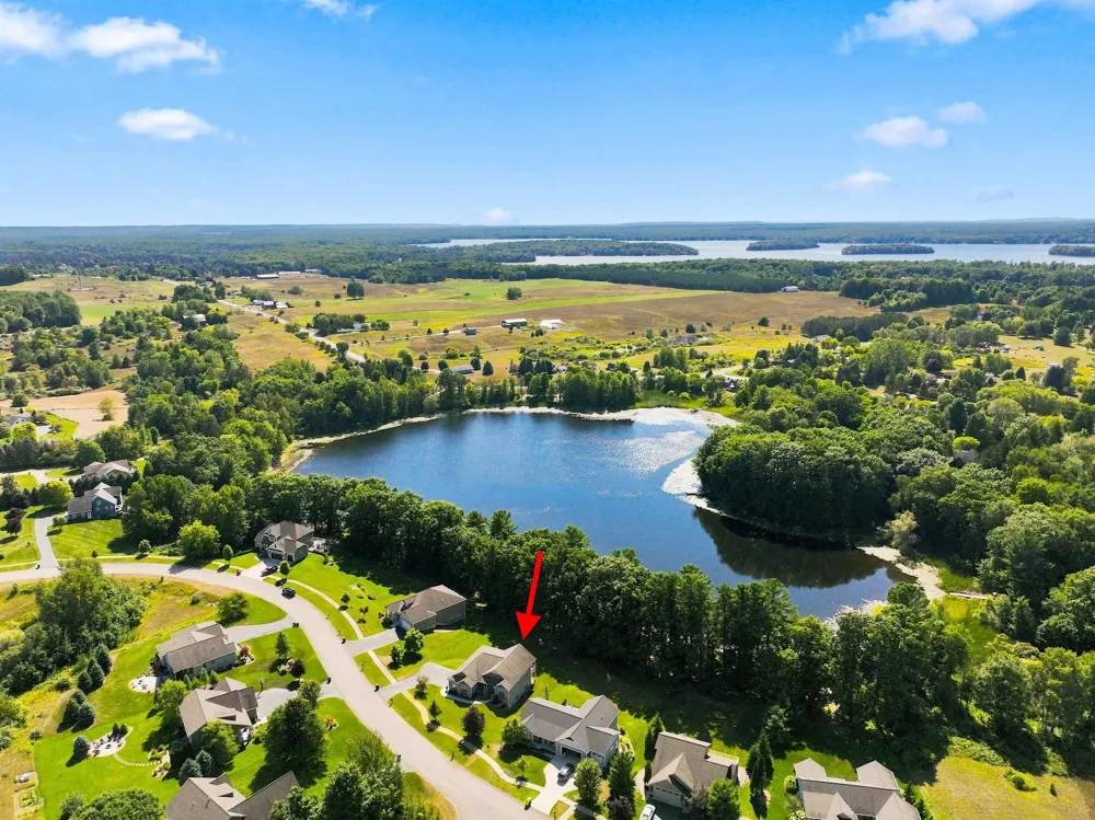 3173 Lake Meadows Circle Long Lake Township, MI 49685