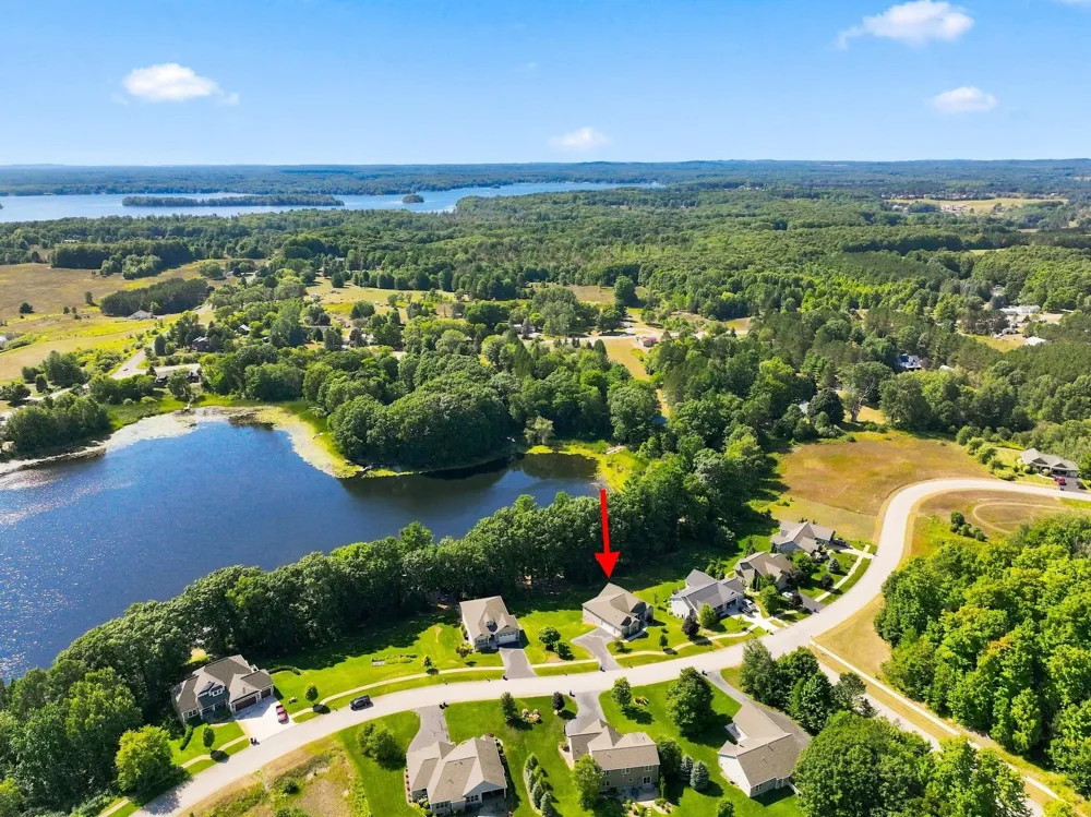 3173 Lake Meadows Circle Long Lake Township, MI 49685