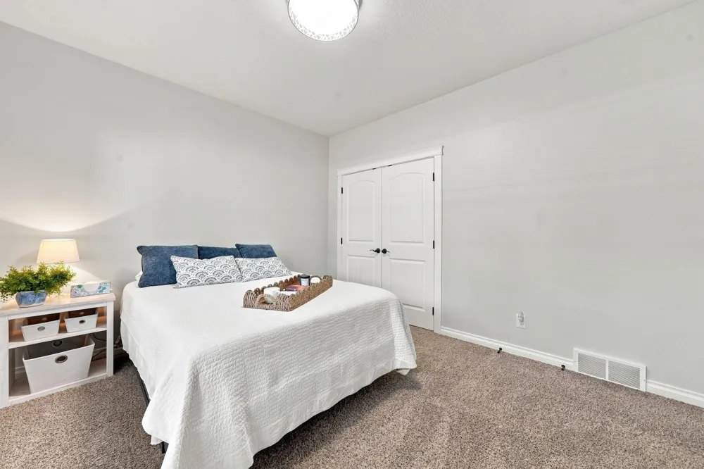 3173 Lake Meadows Circle Long Lake Township, MI 49685