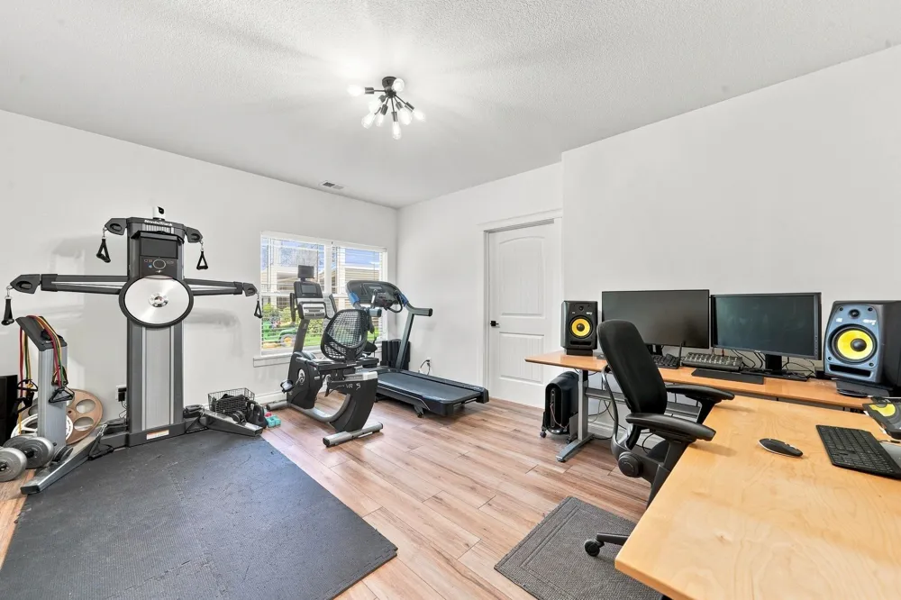 3173 Lake Meadows Circle Long Lake Township, MI 49685