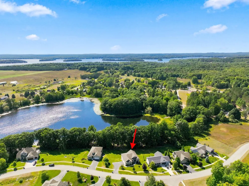 3173 Lake Meadows Circle Long Lake Township, MI 49685