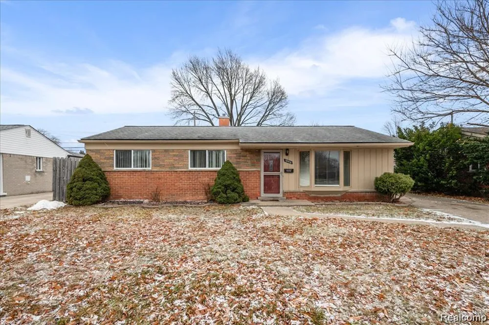 32416 EXETER DRIVE Warren City, MI 48092