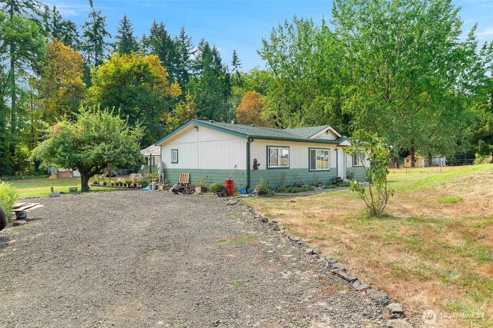 208 W Orchard Street Oakville, WA 98568