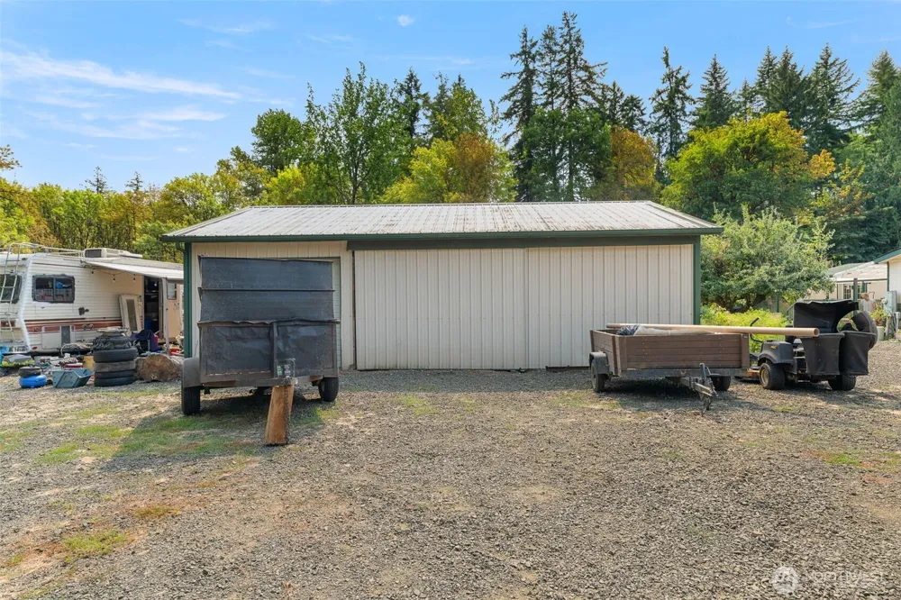 208 W Orchard Street Oakville, WA 98568