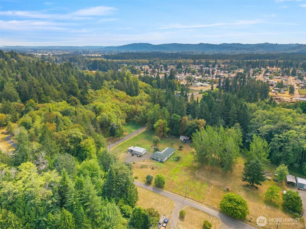 208 W Orchard Street Oakville, WA 98568