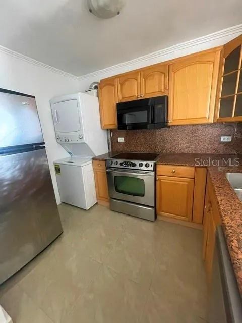 6300 AVE. ISLA VERDE COND. LA MANCHA #1201 Carolina, PR 00979