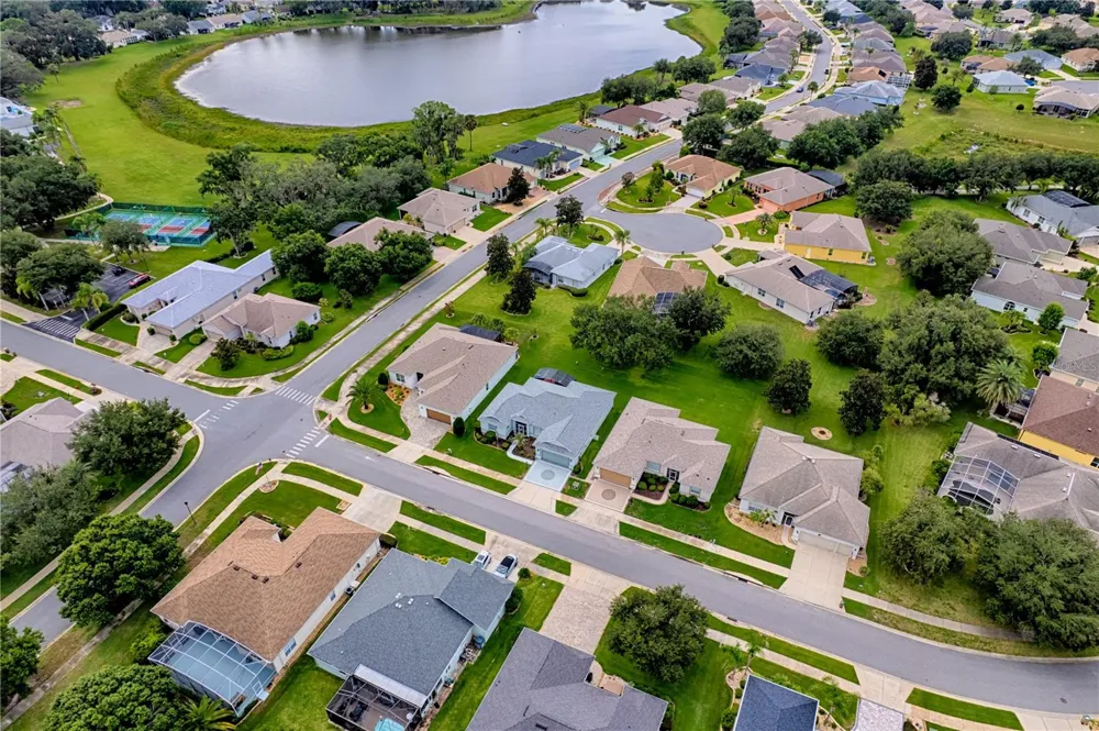 3550 HUNTSVILLE LANE Leesburg, FL 34748