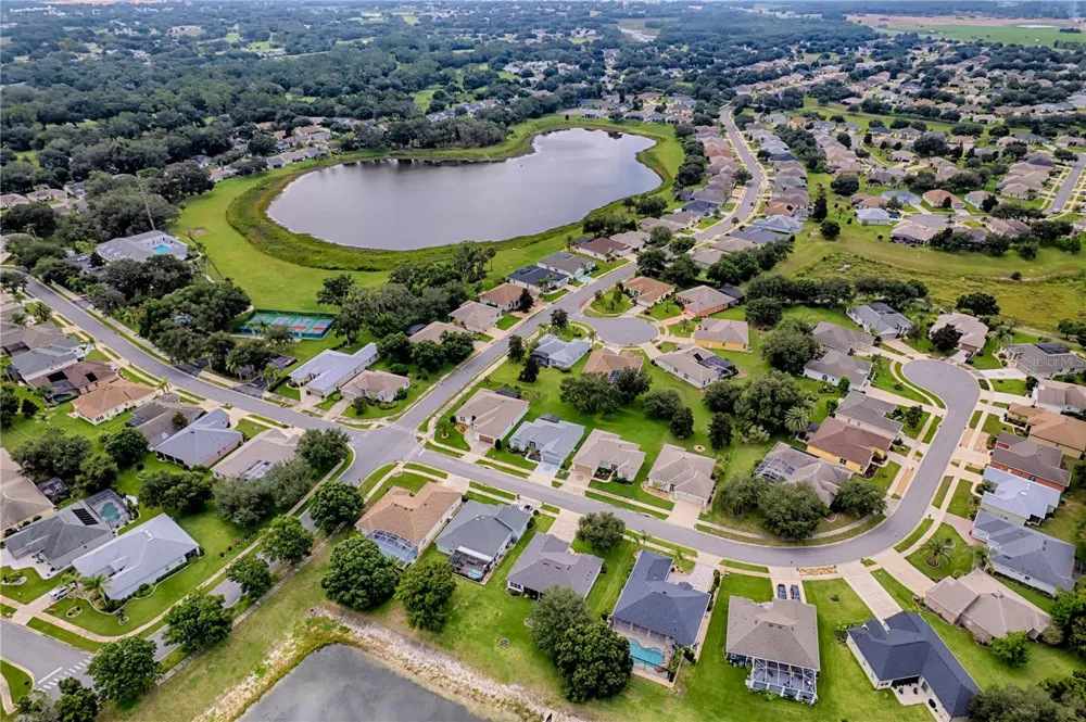 3550 HUNTSVILLE LANE Leesburg, FL 34748