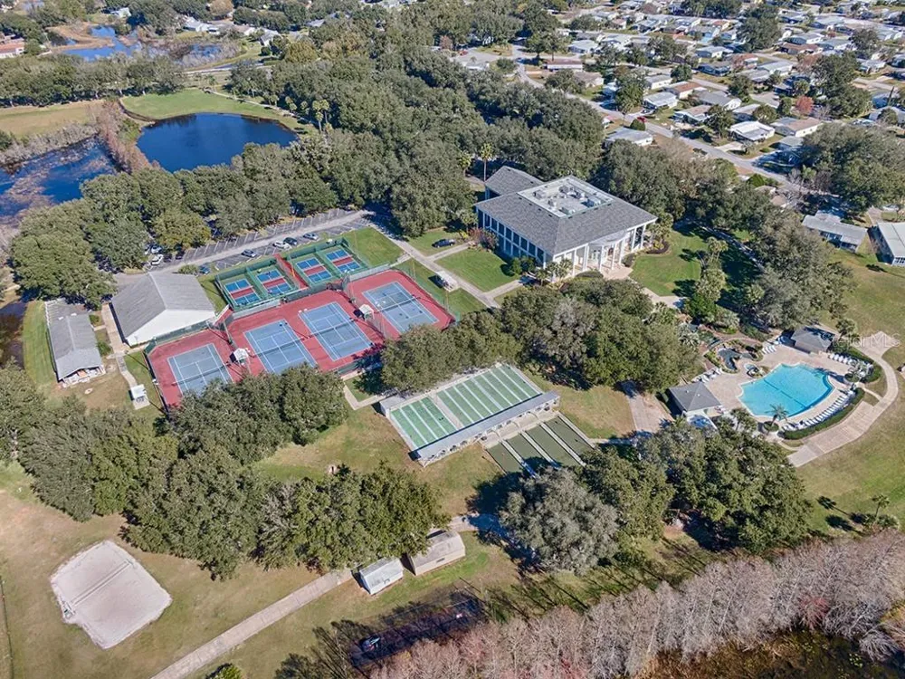 3550 HUNTSVILLE LANE Leesburg, FL 34748