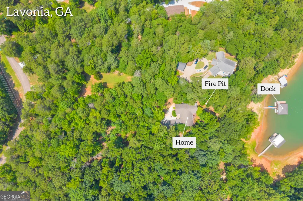 102 Pine Tree TRCE Lavonia, GA 30553