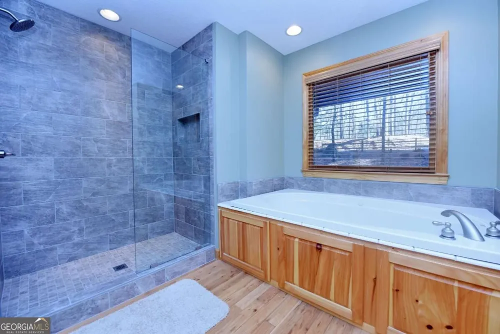 63 Misty Oaks CT Ellijay, GA 30536