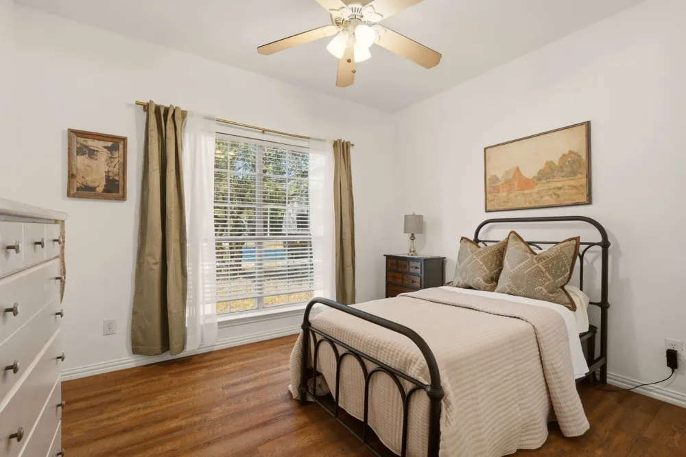 355 County Road 4225 Bonham, TX 75418