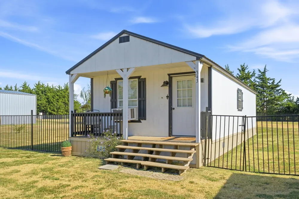 355 County Road 4225 Bonham, TX 75418