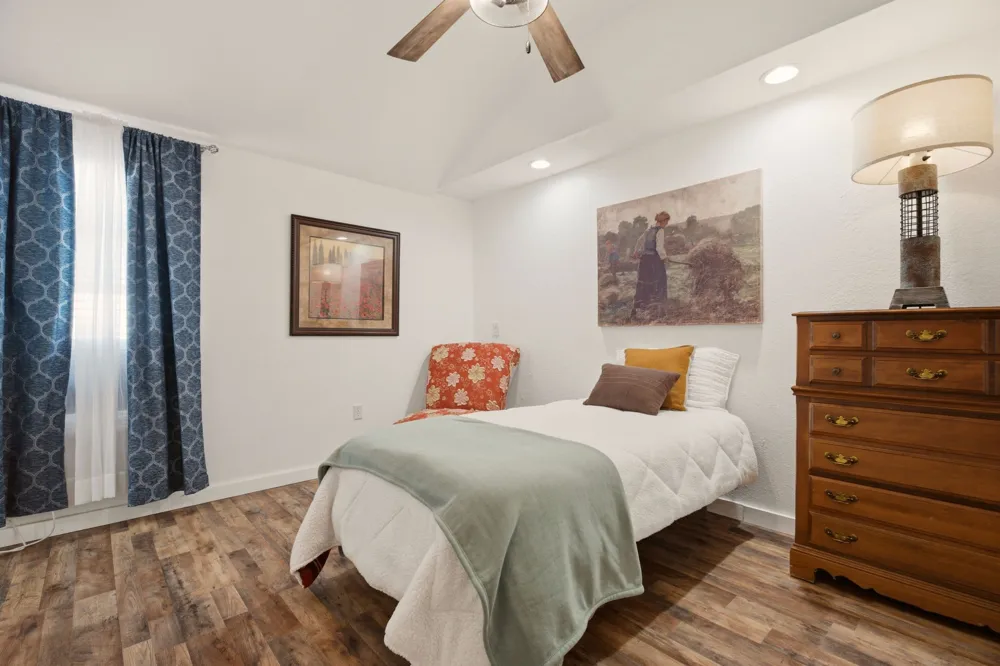 355 County Road 4225 Bonham, TX 75418