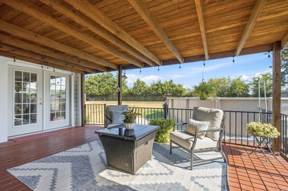 355 County Road 4225 Bonham, TX 75418